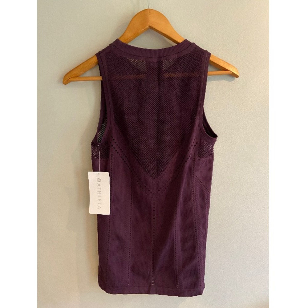 Athleta Oxygen Two Toned Tank - Picture 5 of 6